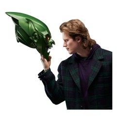Marvel - Spider-Man: No Way Home  Legends Roleplay Replica Green Goblin Premium Helmet