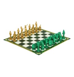 Wicked - : For Good Chess Set Shiz vs. Emerald City