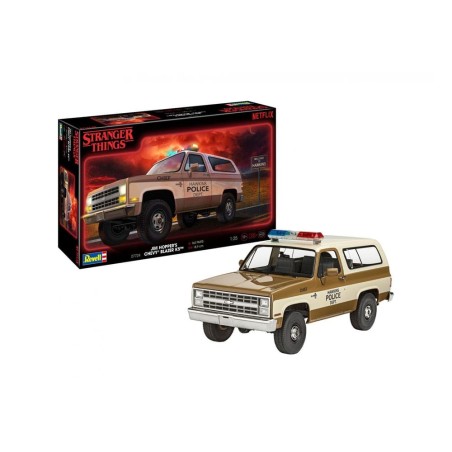 Stranger Things - Model Kit 1/25 1985 Chevrolet K5 Blazer 19 cm