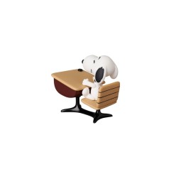 Peanuts - UDF Series 18 Mini Figure Snoopy with desk 9 cm