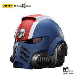 Warhammer - 40,000: Space Marine 2 Replica Ultramarines Lieutenant Titus helmet 30 cm