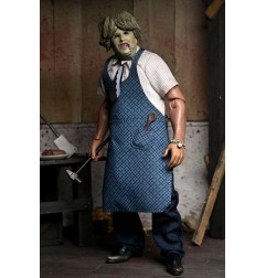Massacre à la tronçonneuse - Figurine Clothed Leatherface with Old Lady Mask 20 cm