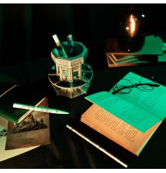 Harry Potter - Pencil Holder incl. Stationary Set