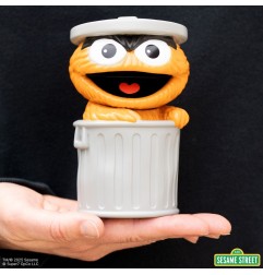 Sesame Street - FUN! FUN! Vinyl Action Figure Oscar the Grouch (Orange) 13 cm