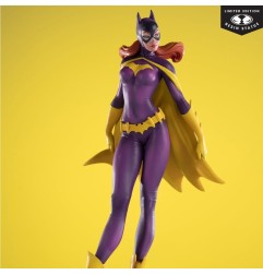 DC Cover Girls - Statuette 1/8 Batgirl by J. Scott Campbell 25 cm