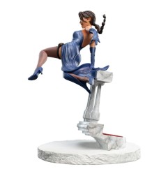 Tomb Raider - Mini Statue Lara Croft: A Deal at the Opera 17 cm