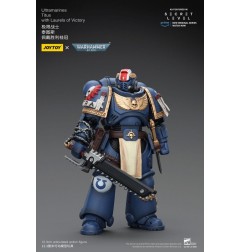 Warhammer 40k - Figurine Ultramarines Titus avec Laurels of Victory 13 cm