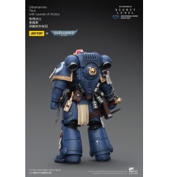 Warhammer 40k - Figurine Ultramarines Titus avec Laurels of Victory 13 cm