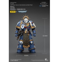 Warhammer - 40,000 Action Figure Ultramarines Torvald with Power Sword, Stormshield and Bolt Pistol 13 cm