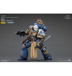 Warhammer - 40,000 Action Figure Ultramarines Levantus with Power Sword, Stormshield and Bolt Pistol 13 cm