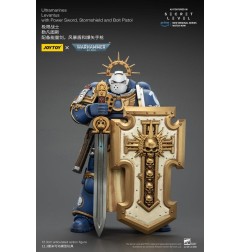 Warhammer - 40,000 Action Figure Ultramarines Levantus with Power Sword, Stormshield and Bolt Pistol 13 cm