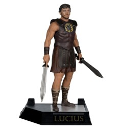 Gladiator - II Movie Maniacs Action Figure Lucius 16 cm