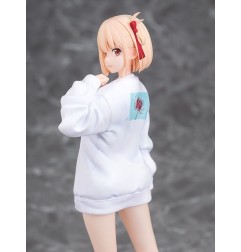 Lycoris Recoil - PVC Statue 1/7 Chisato Nishikigi: Oversized Sweatshirt Ver. 25 cm
