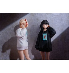 Lycoris Recoil - Statuette 1/7 Chisato Nishikigi: Oversized Sweatshirt Ver. 25 cm