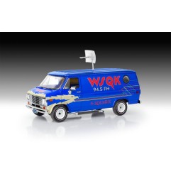 Stranger Things - Model Kit 1/25 Squawk Van (Aqua Color) 21 cm