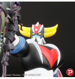 Goldorak - Statuette Goldorak Scene Selection 01 Grendizer a cry of Victory 14 cm