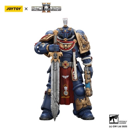 Warhammer 40k: Space Marine 2 - Figurine Ultramarines Relic Primus Armourwith Plasma Pistol and Combat Blade 13 cm