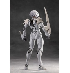 Megalomaria Unlimited Universe - Figurine Plastic Model Kit Zirconia 18 cm