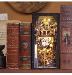 CuteBee - Maquette Book Nook Nebula Common Room 23 x 11 cm