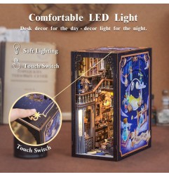 CuteBee - Maquette Book Nook Nebula Common Room 23 x 11 cm