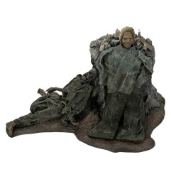 Friday the 13th - : The Game Diorama Pamela Shrine