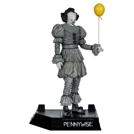 It - Welcome to Derry Movie Maniacs Figure Pennywise (Black & White) 16 cm