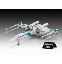 Star Wars The Mandalorian and Grogu - Maquette Revell 1/57 New Republic X-Wing Fighter 22 cm
