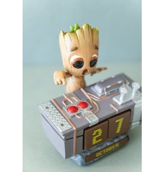 Marvel - Calendrier perpétuel 3D Groot Death Button 12 cm