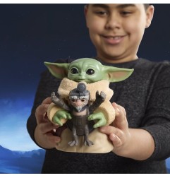Star Wars: The Mandalorian & Grogu - Figurine électronique Câlins Grogu & Anzellan 17 cm