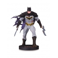 DC Comics - Statuette DC Designer Seriesmini Metal Batman by Capullo 16 cm