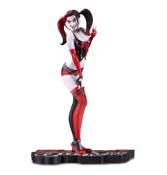 DC Comics Red, White & Black - Statuette Harley Quinn by Scott Campbell 18 cm