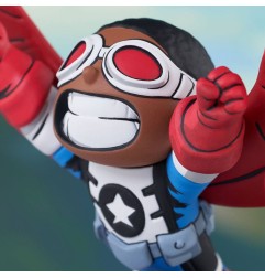 Marvel Animated - Statuette Falcon 13 cm